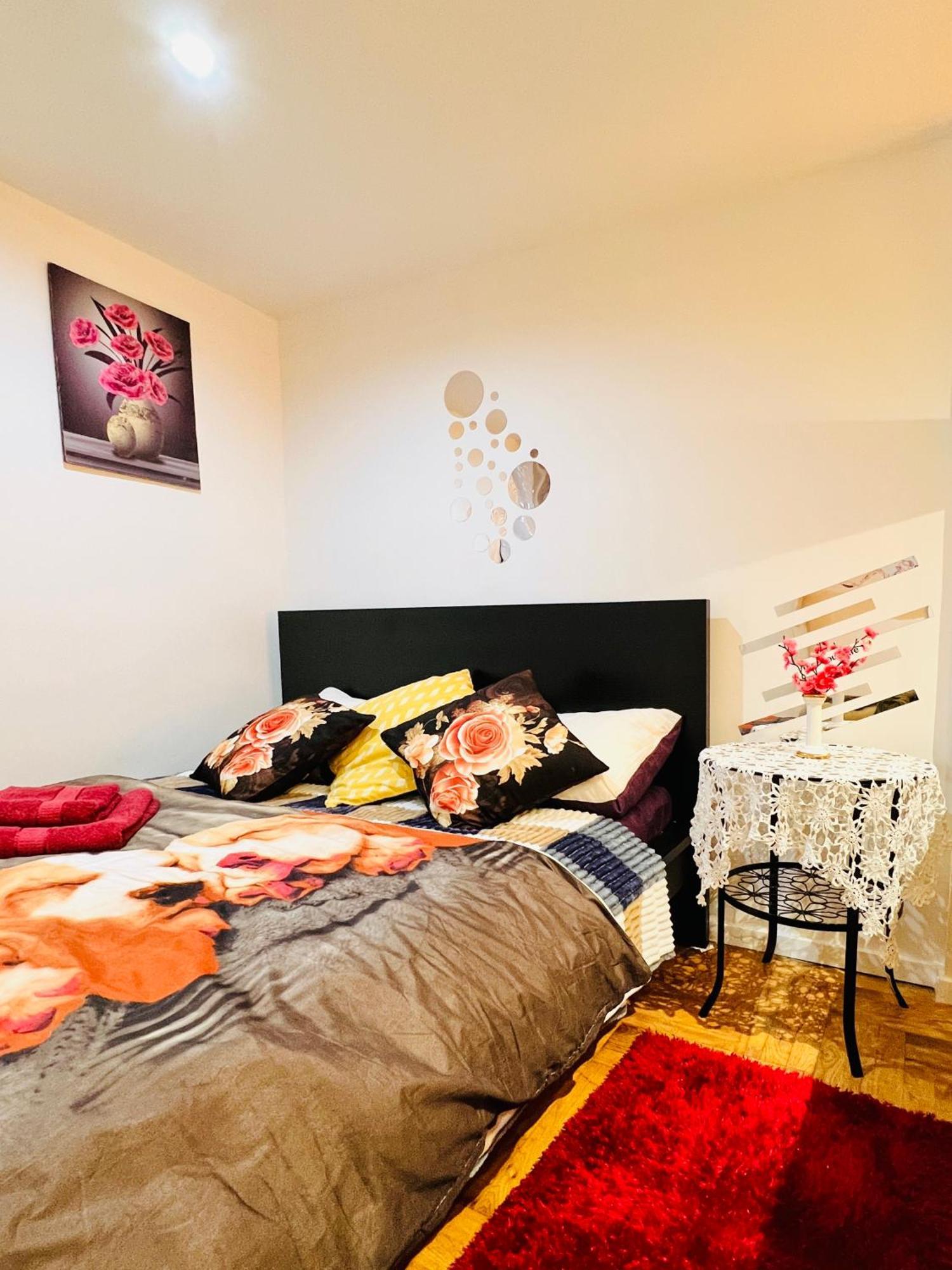 Chloe Apartment บูดาเปสต์ ภายนอก รูปภาพ