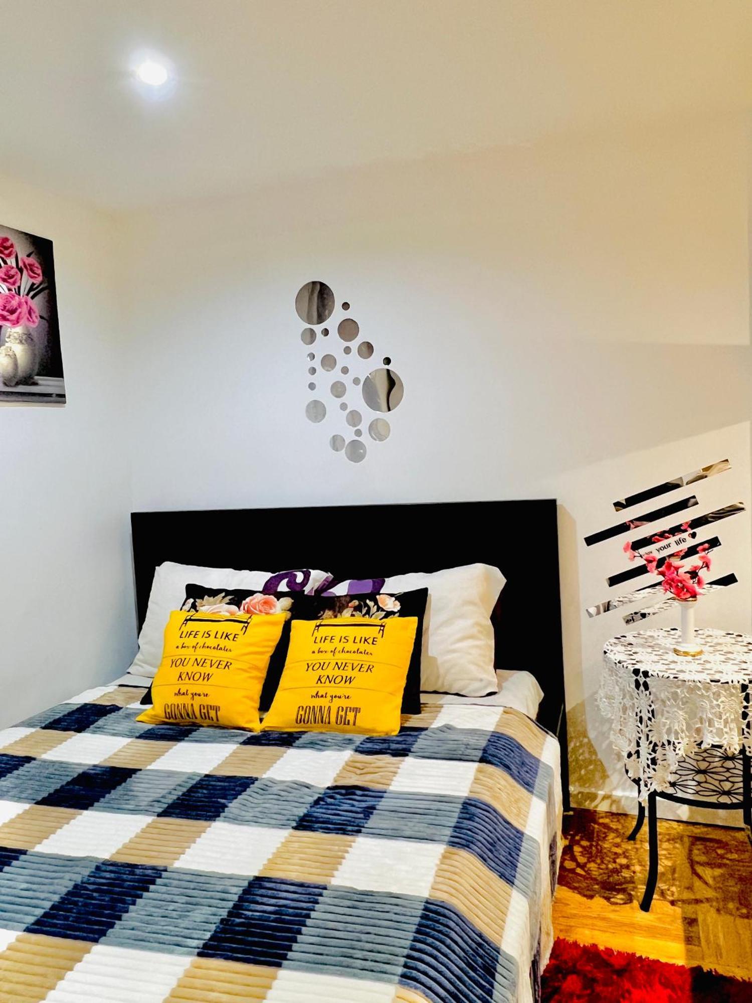 Chloe Apartment บูดาเปสต์ ภายนอก รูปภาพ