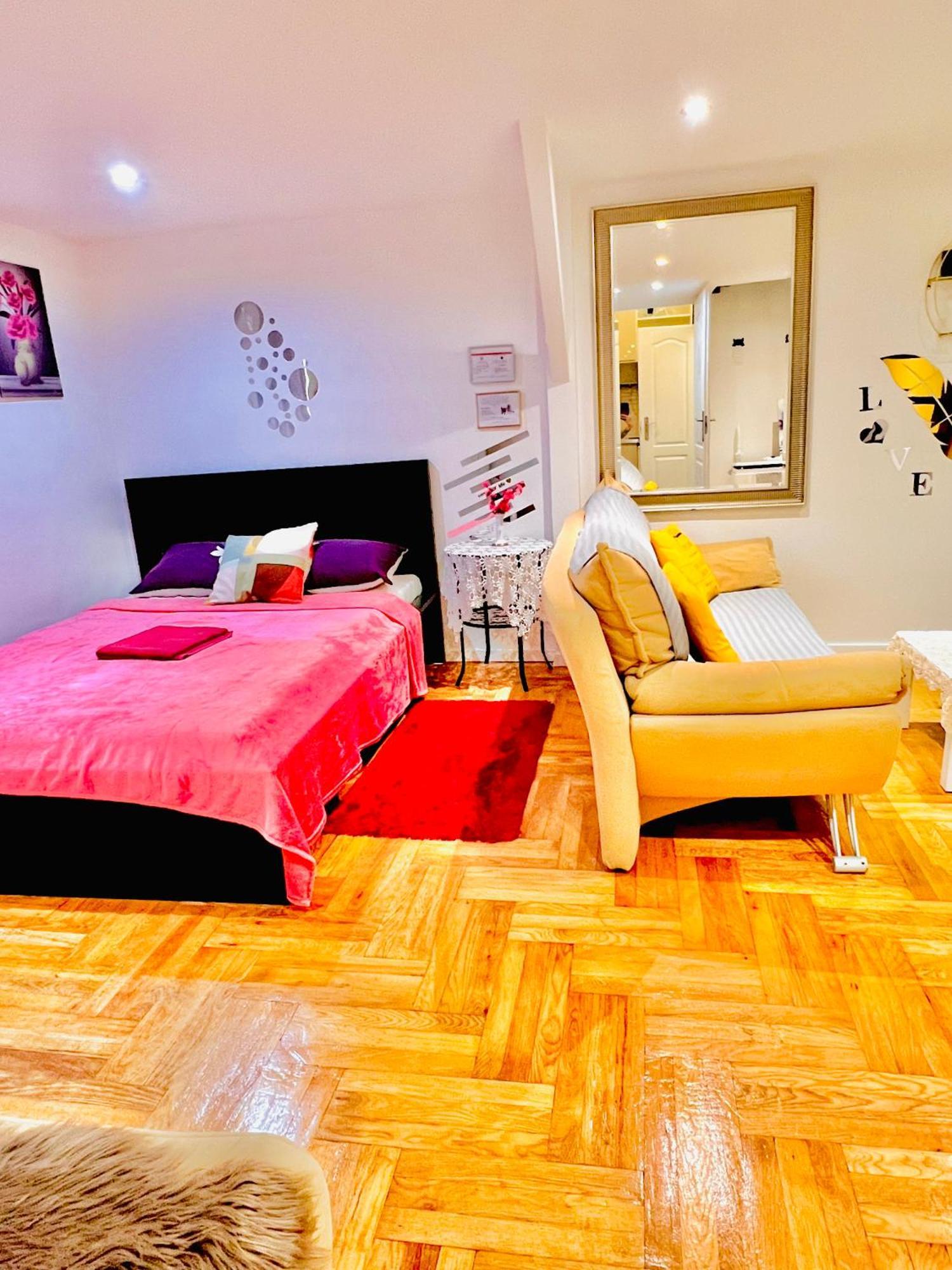 Chloe Apartment บูดาเปสต์ ภายนอก รูปภาพ
